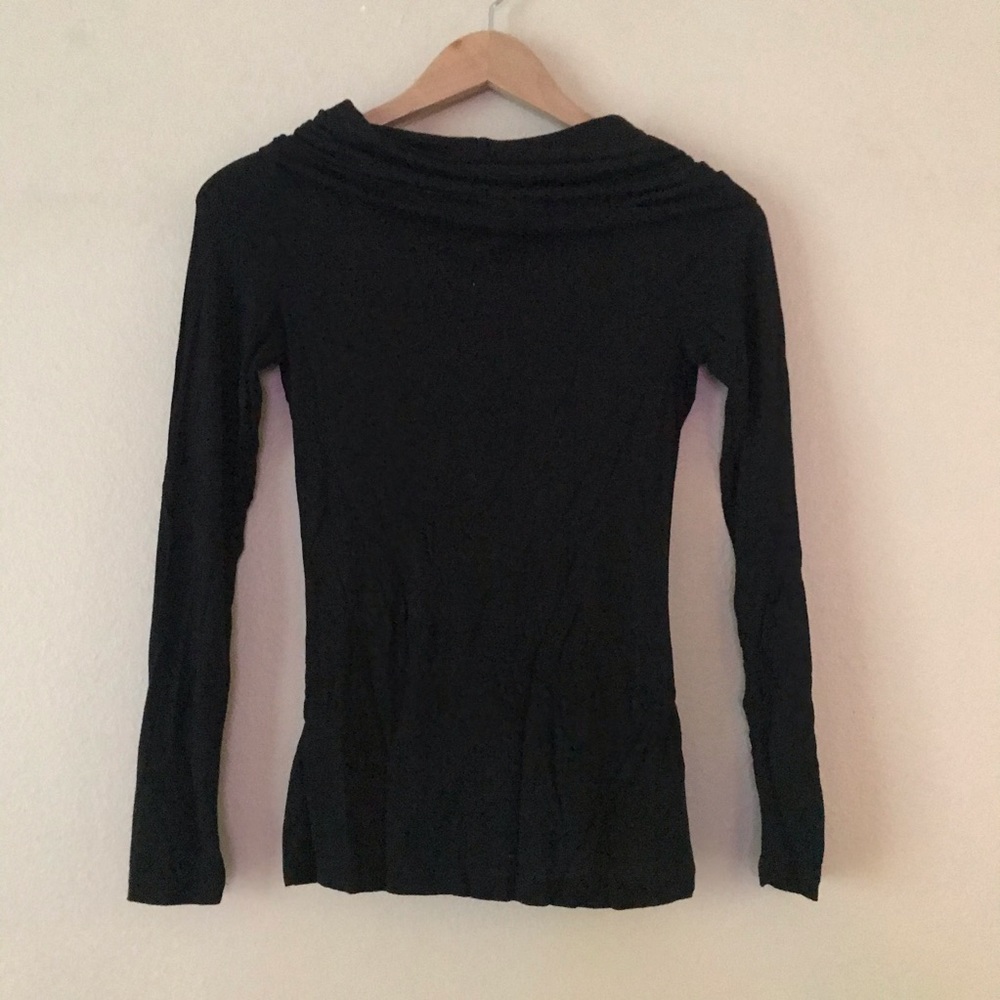 H&M Blouse - Picture 2 of 3